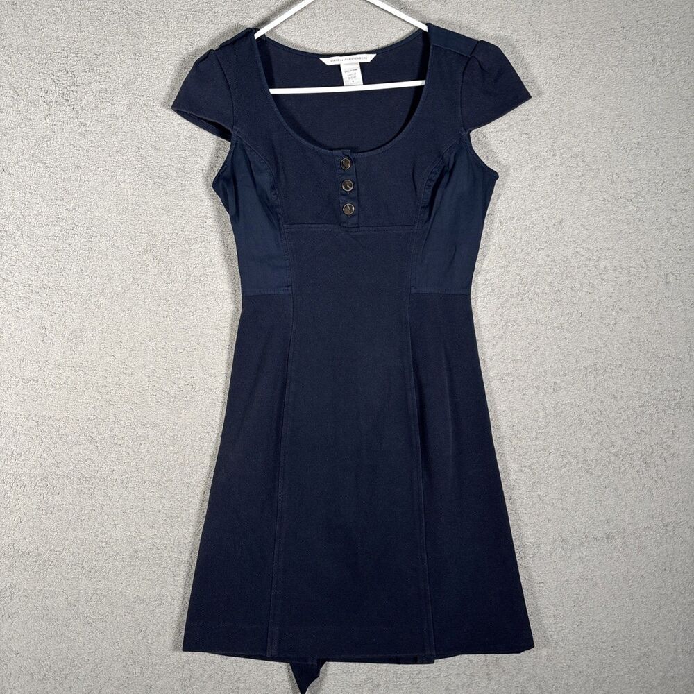 DVF Diane Von Furstenberg Women's 4 Retro Mini Fit & Flare Cap Sleeve Dress